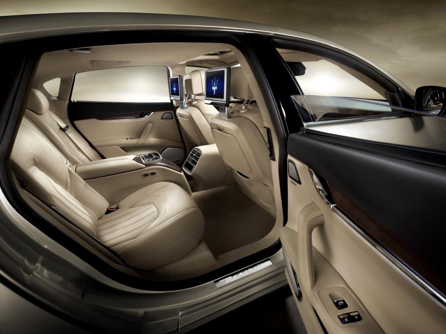  Maserati Quattroporte 2012 года  (фото 37 из 126)